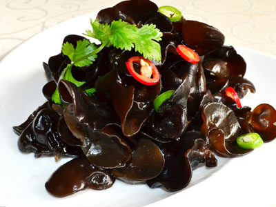 女性补血吃什么?红枣鸭血很不错_寻医问药中