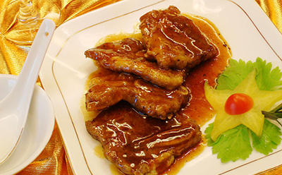 男性饮食太过油腻容易引起性格暴躁_寻医问药