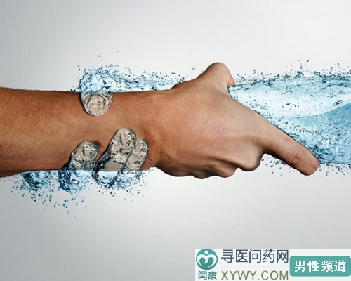 男人睡前喝水有助降低脑血栓风险__寻医问药