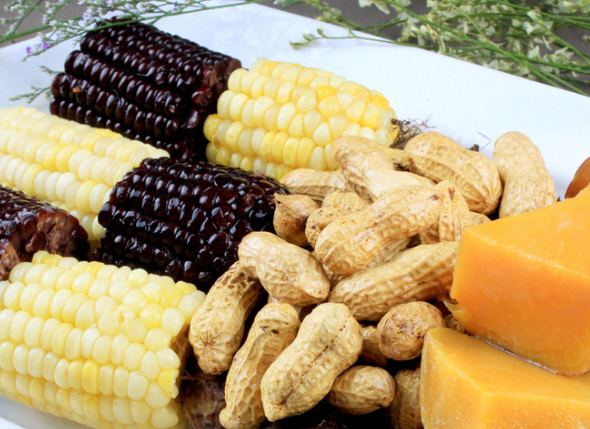 胃病饮食五原则 少吃辛辣多喝粥