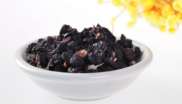 黑枸杞的食用方法 煮汤最营养_寻医问药中医频
