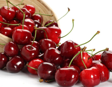 初夏是吃樱桃好时节 4招教你挑樱桃__寻医问药