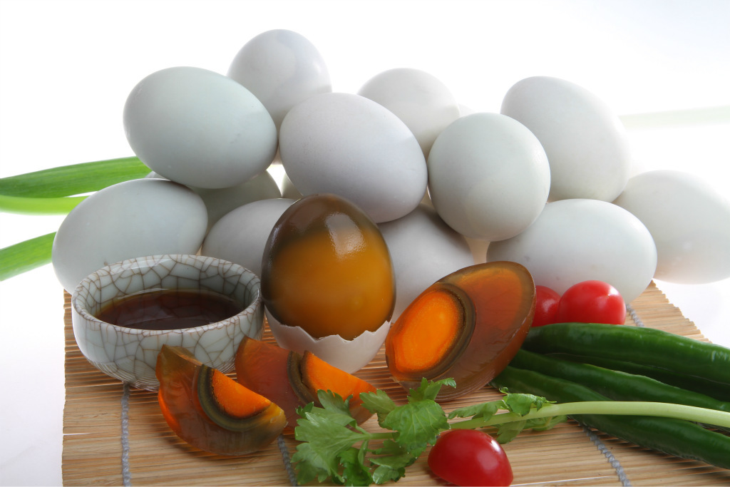 皮蛋应该怎么吃_饮食频道