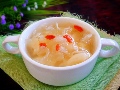 马蹄银耳汤