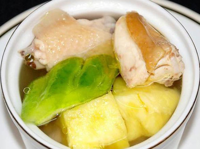 夏季靓汤 苦瓜菠萝煲鸡汤