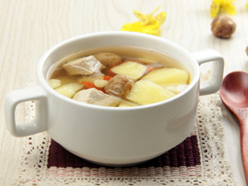 缓解秋季皮肤干燥 苹果雪梨汤100%见效__美容